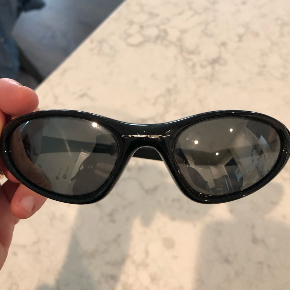 Black Polarized Oakley Sunglasses